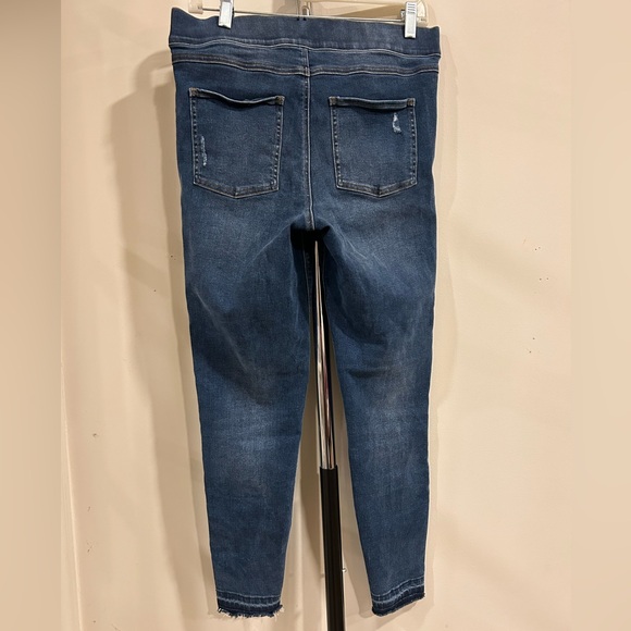 SPANX - Jeans - Straight / Tapered Ankle - Size Large - Picture 7 of 11